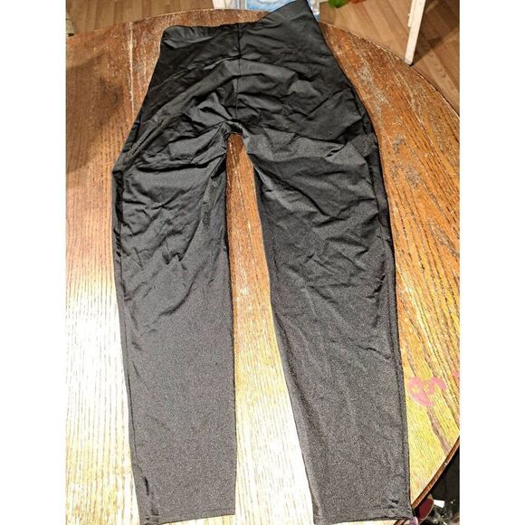 New XL Fabletics Yitty Black Headliner Shaping High Waist Leggings Shapewear - Picture 10 of 10